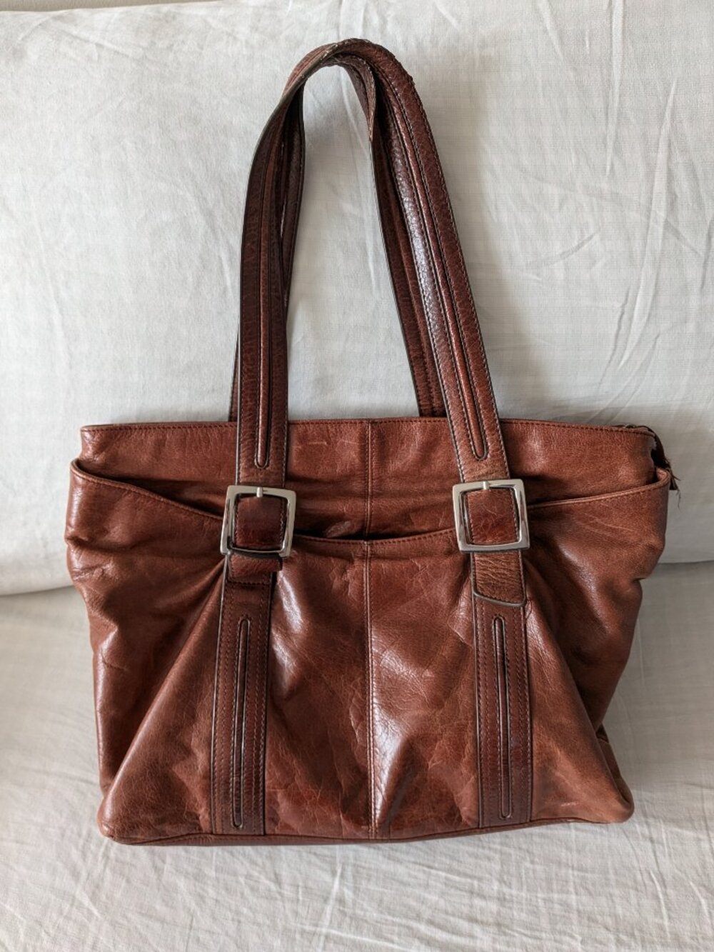 Danier Brown Genuine Leather Tote β Beautiful Condition!
